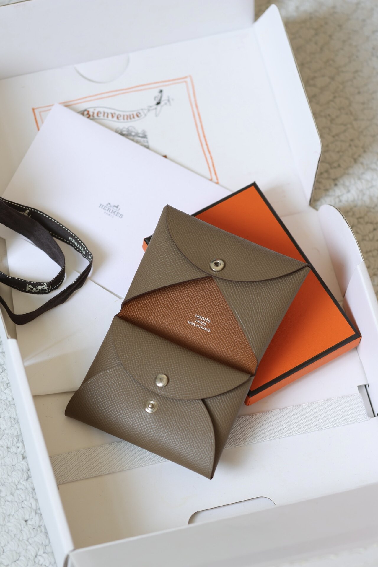 HERMES card wallet 10.5 x 7 x 1.3cm 1